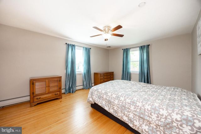 111 BROOKSIDE RD, Newtown Square, PA 19073