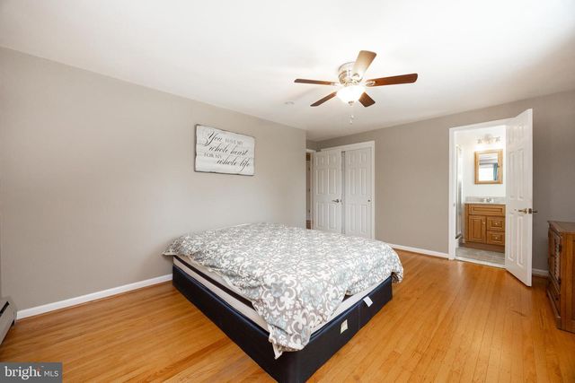 111 BROOKSIDE RD, Newtown Square, PA 19073