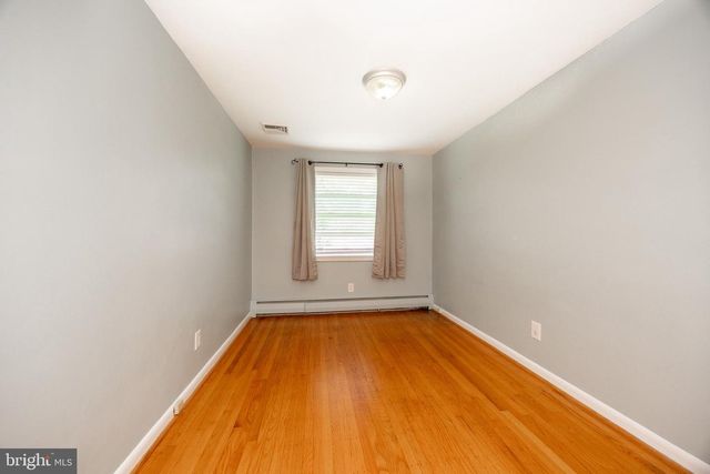 111 BROOKSIDE RD, Newtown Square, PA 19073