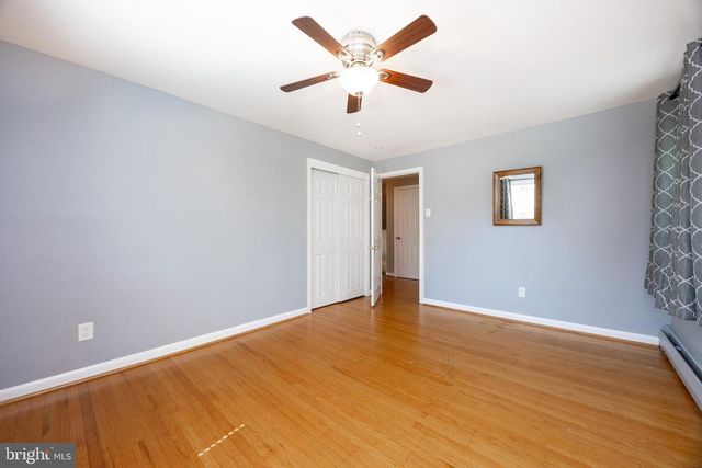 111 BROOKSIDE RD, Newtown Square, PA 19073