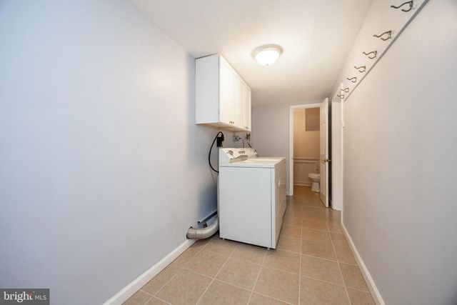 111 BROOKSIDE RD, Newtown Square, PA 19073