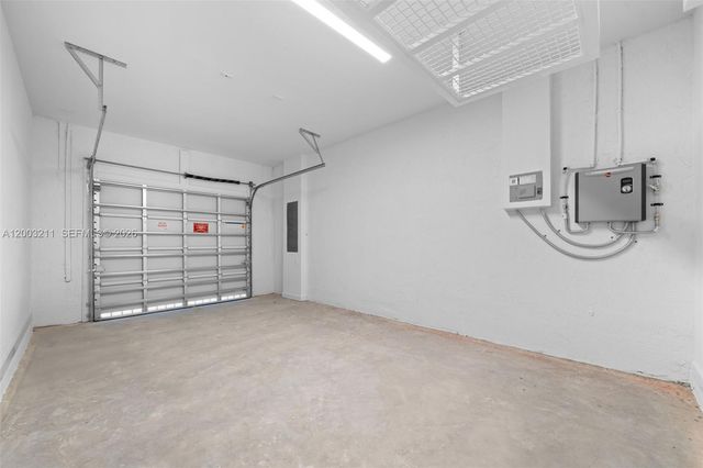 715 SE 15th St ., Homestead, FL 33034