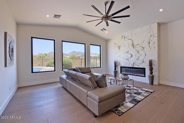 22919 N 93RD Street, Scottsdale, AZ 85255