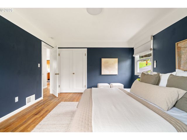 8609 Sw 61ST Ave, Portland, OR 97219