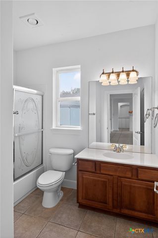 526 Dove Hollow Trail, Georgetown, TX 78633