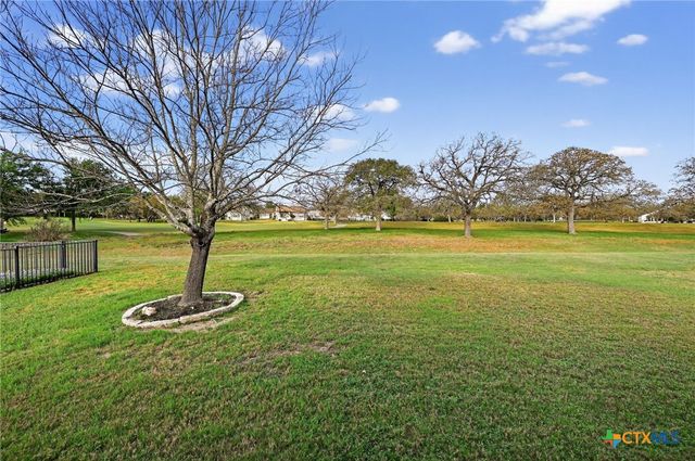 526 Dove Hollow Trail, Georgetown, TX 78633