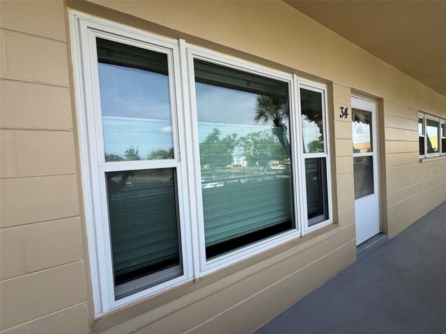 2040 WORLD PARKWAY BOULEVARD 34, Clearwater, FL 33763