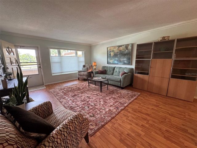 2040 WORLD PARKWAY BOULEVARD 34, Clearwater, FL 33763