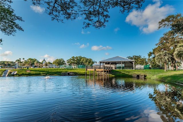 2040 WORLD PARKWAY BOULEVARD 34, Clearwater, FL 33763