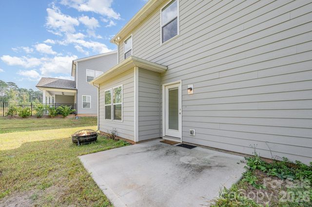 242 Old Harbor Drive 818, Mount Gilead, NC 27306