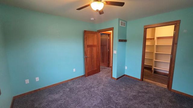 576 Trail Ridge LANE, Plymouth, WI 53073