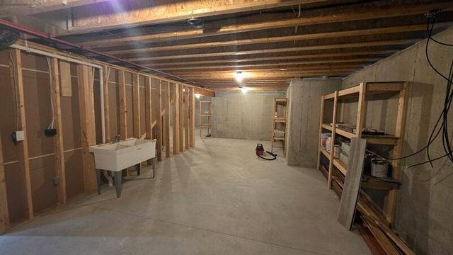 576 Trail Ridge LANE, Plymouth, WI 53073