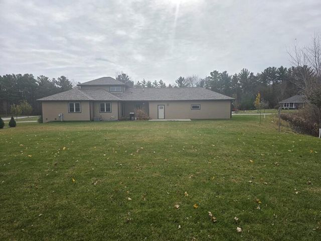 576 Trail Ridge LANE, Plymouth, WI 53073
