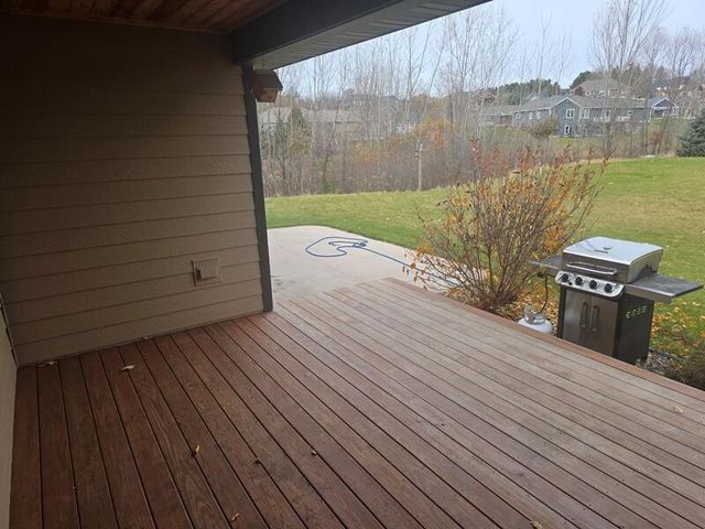 576 Trail Ridge LANE, Plymouth, WI 53073