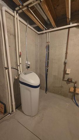 576 Trail Ridge LANE, Plymouth, WI 53073