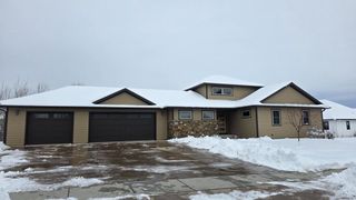 576 Trail Ridge LANE, Plymouth, WI 53073