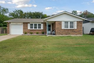 10821 E 33rd Place, Tulsa, OK 74146