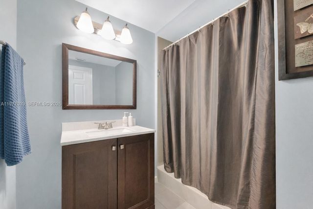 16200 Golf Club Road 102, Weston, FL 33326