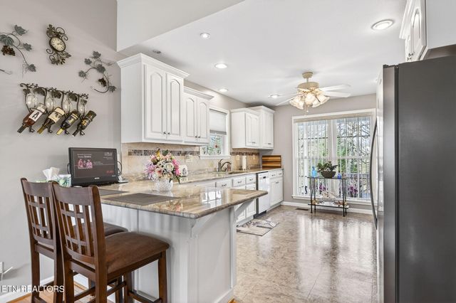 976 Ottoma Drive, Crossville, TN 38555