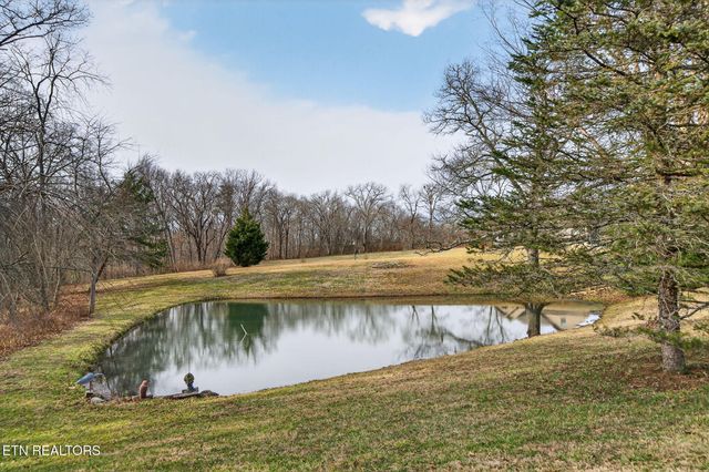 976 Ottoma Drive, Crossville, TN 38555