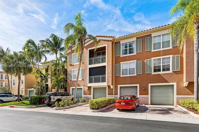 11790 Saint Andrews Pl 305, Wellington, FL 33414