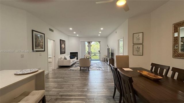 11790 Saint Andrews Pl 305, Wellington, FL 33414