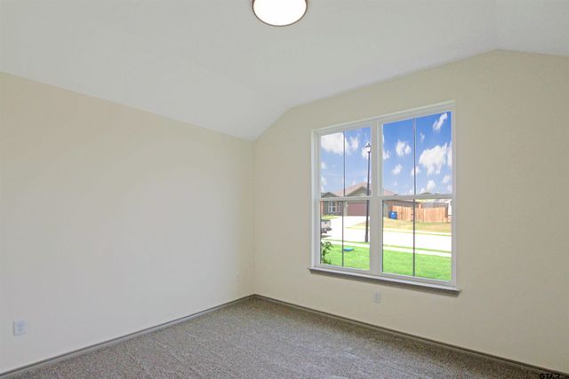 16318 Crossing Cir., Lindale, TX 75771