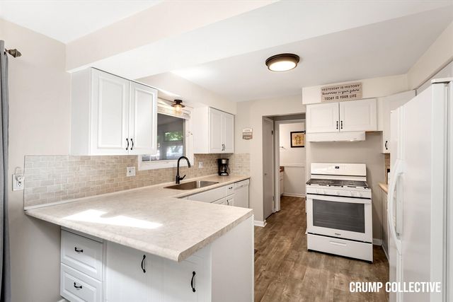 1467 Mapleview Street, Grand Rapids, MI 49508