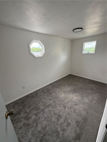 314 N Water St, West Newton, PA 15089