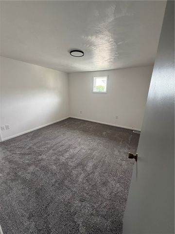 314 N Water St, West Newton, PA 15089