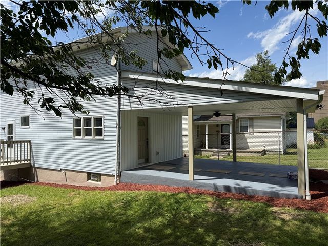 314 N Water St, West Newton, PA 15089
