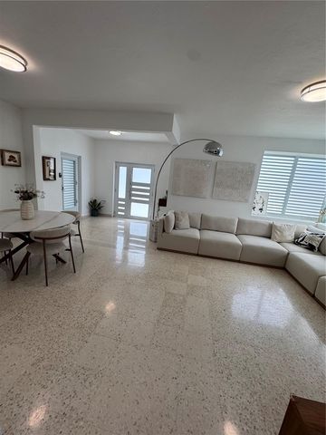 566 AUSTRAL, San Juan, PR 00920