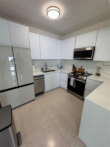 566 AUSTRAL, San Juan, PR 00920