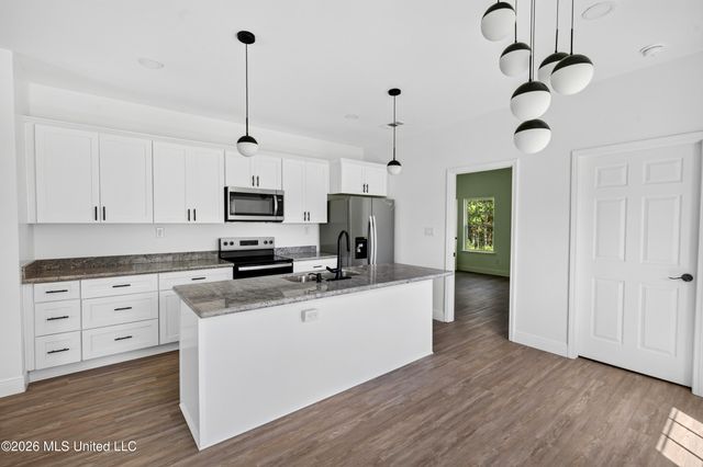 1524 Wynedote Drive, Gautier, MS 39553