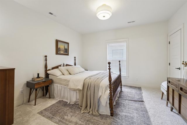 1107 24th Street, Des Moines, IA 50311