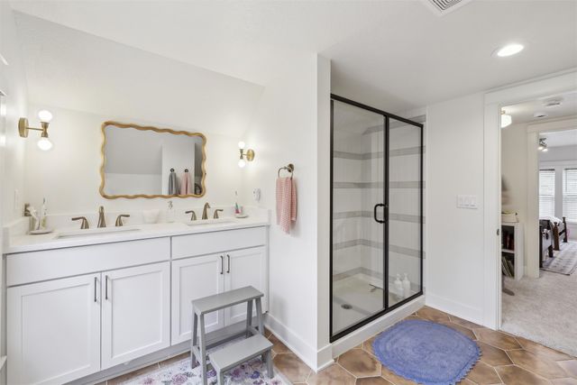 1107 24th Street, Des Moines, IA 50311