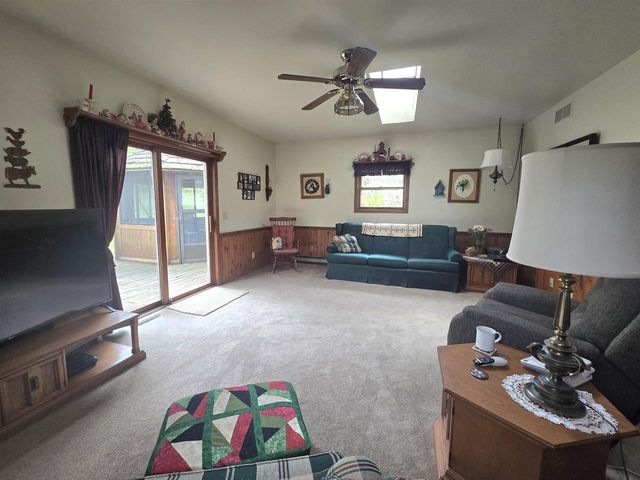 N4106 9TH LANE, Hancock, WI 54943