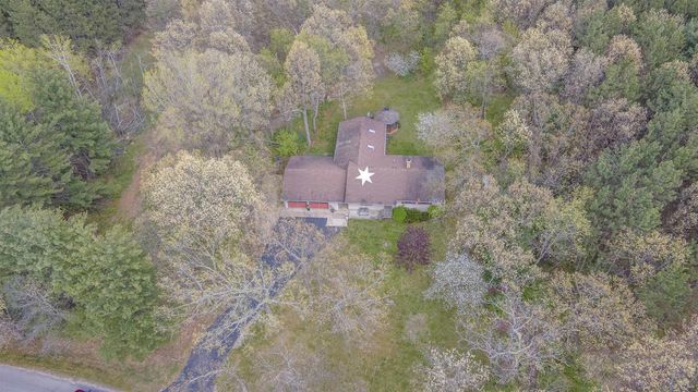N4106 9TH LANE, Hancock, WI 54943