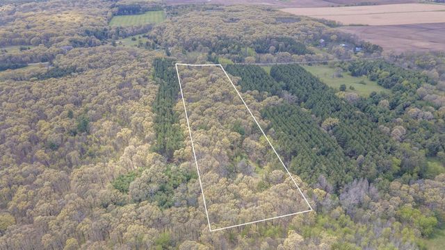 N4106 9TH LANE, Hancock, WI 54943