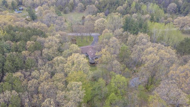 N4106 9TH LANE, Hancock, WI 54943