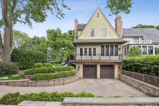 704 S Lincoln Street, Hinsdale, IL 60521