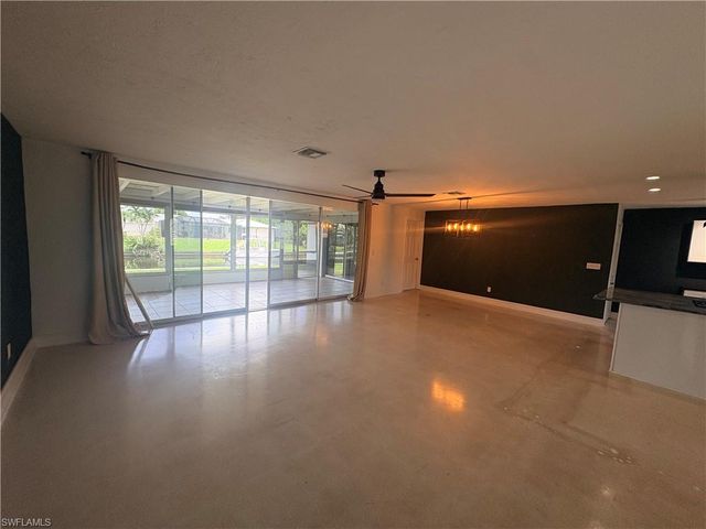 5108 Manor CT, Cape Coral, FL 33904