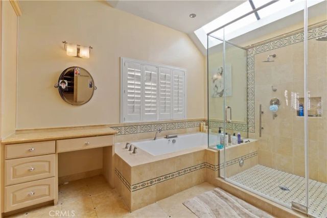823 Moorside, Glendale, CA 91207
