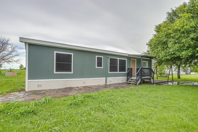 808 County Road 207, Alvarado, TX 76009