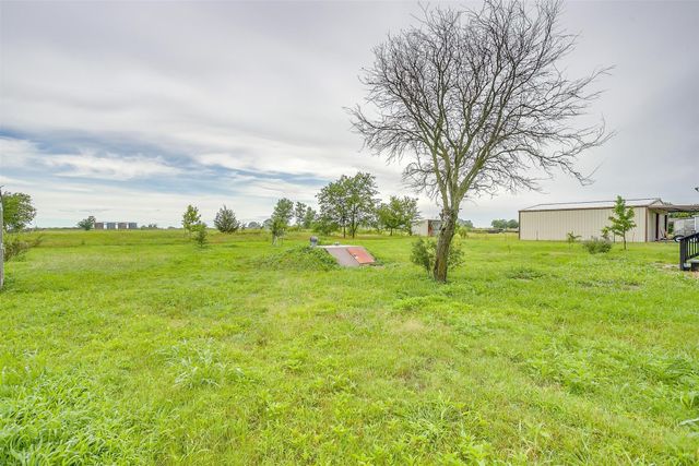 808 County Road 207, Alvarado, TX 76009