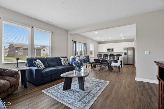 2306 S Bingham Place, New Palestine, IN 46163