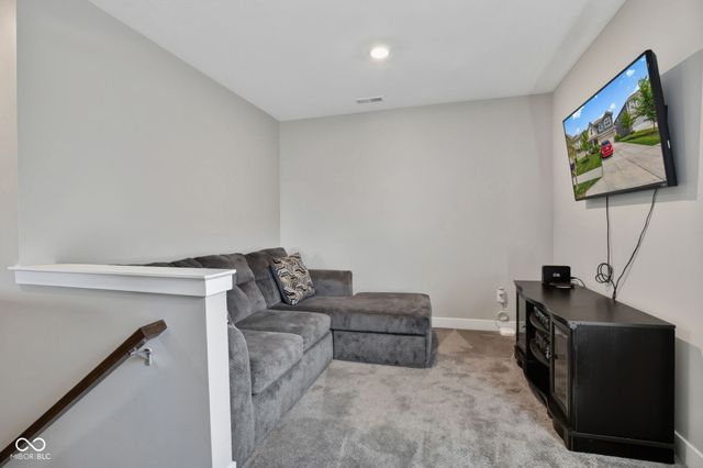 2306 S Bingham Place, New Palestine, IN 46163