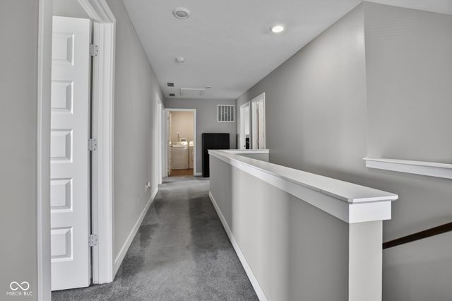 2306 S Bingham Place, New Palestine, IN 46163