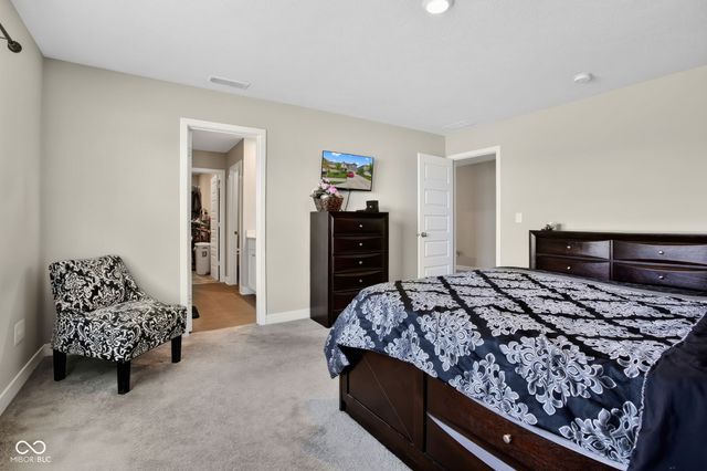 2306 S Bingham Place, New Palestine, IN 46163