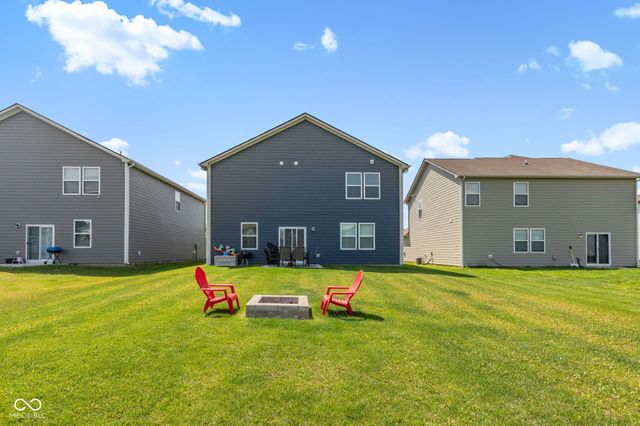 2306 S Bingham Place, New Palestine, IN 46163